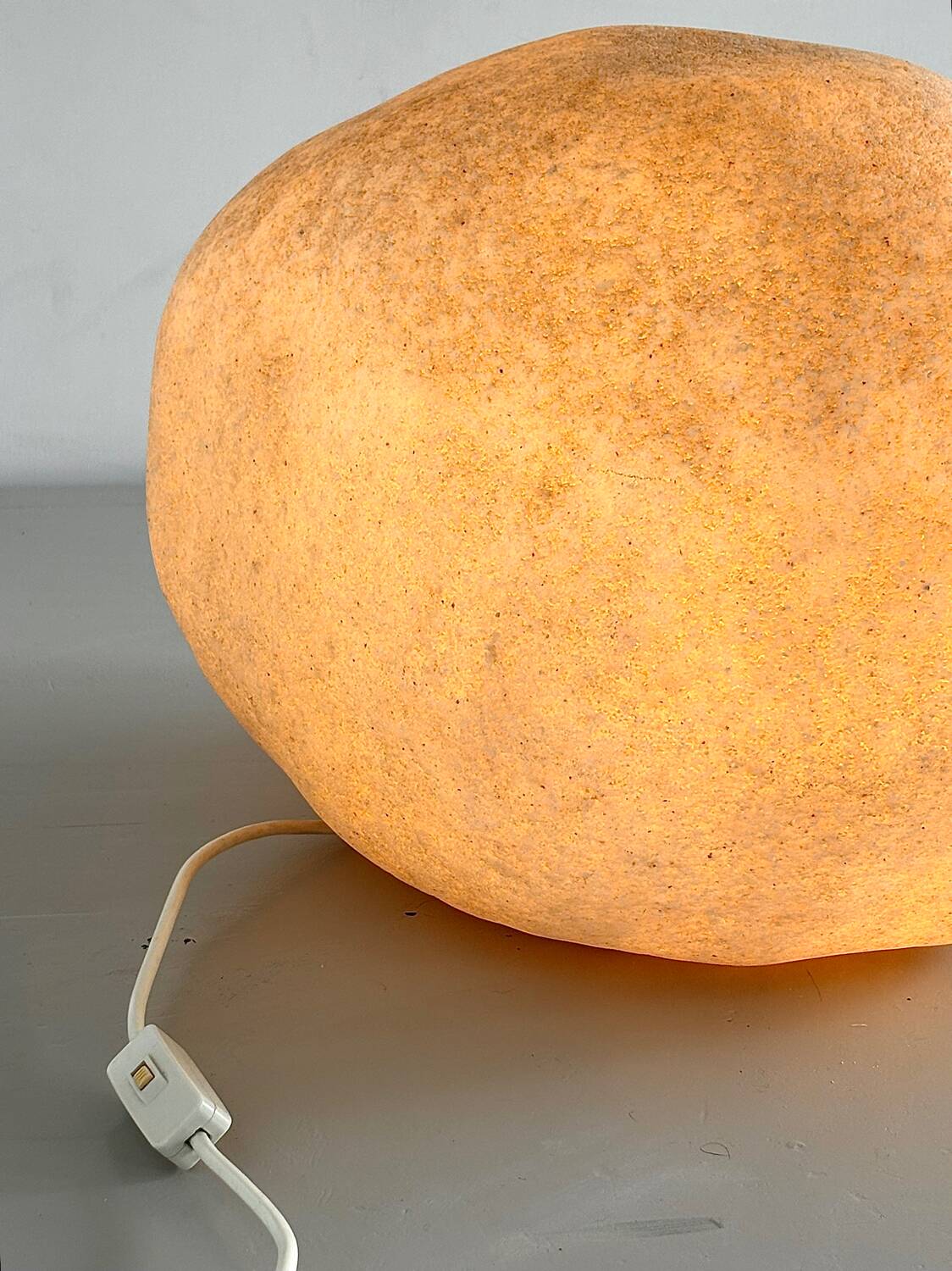 Grande Lampe « Caillou » par André Casenave