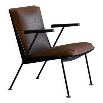 Fauteuil lounge hollandais moderniste en acier émaillé et cuir des années 1950