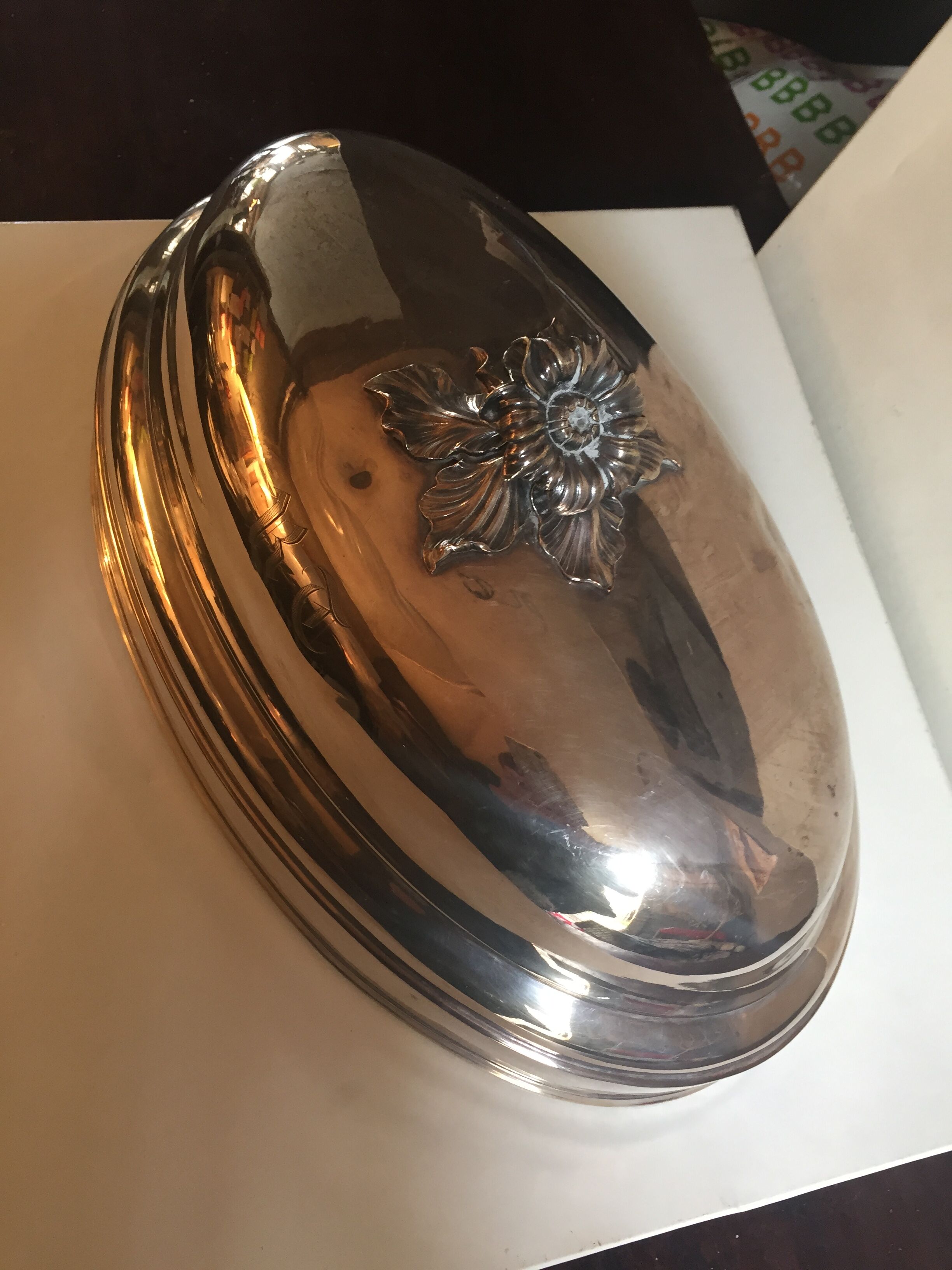 Cliché in silver metal