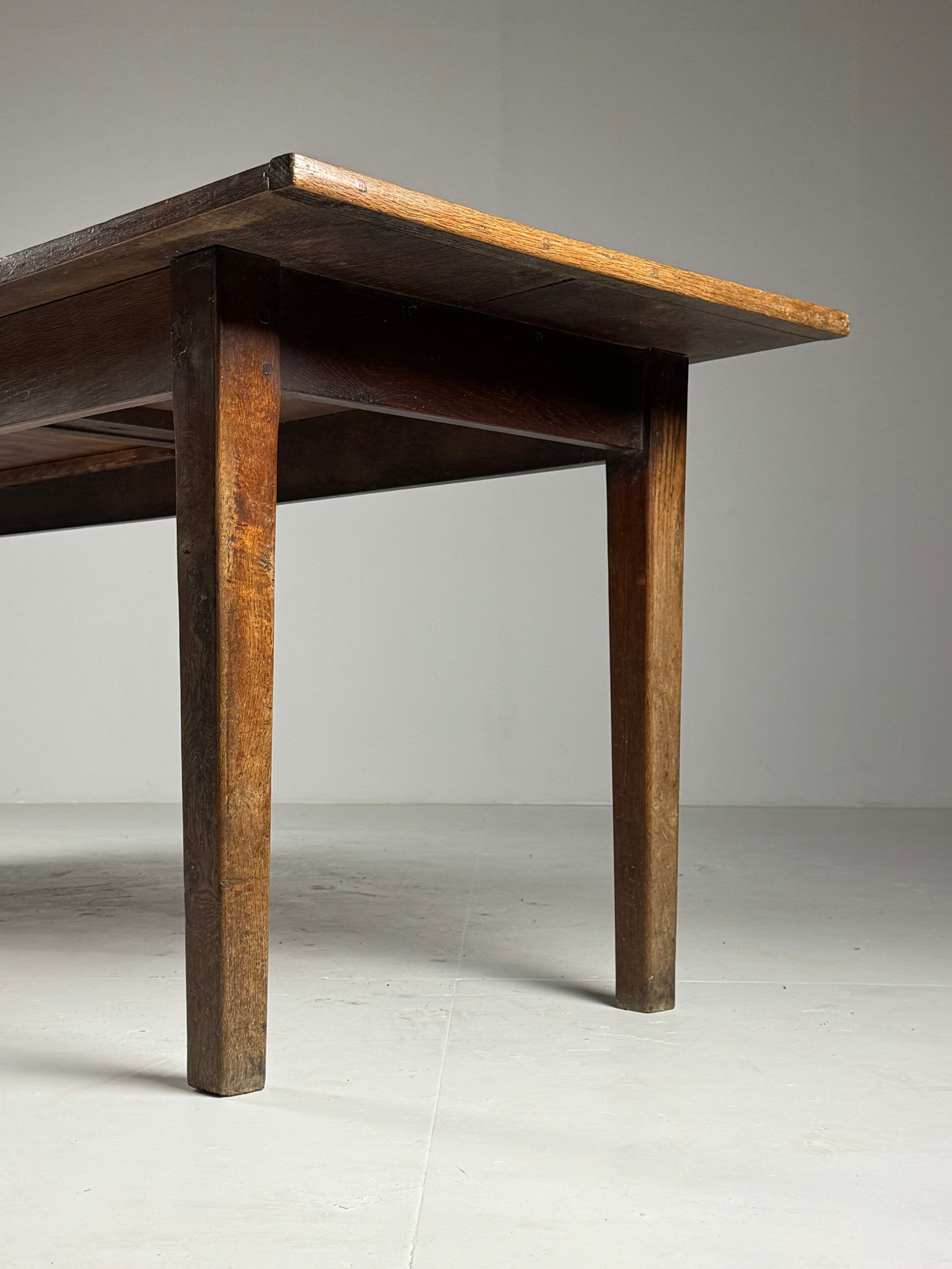 French dining table 19th century 262cm