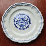 Faience Gien, 5 flat plates, blue rouen model