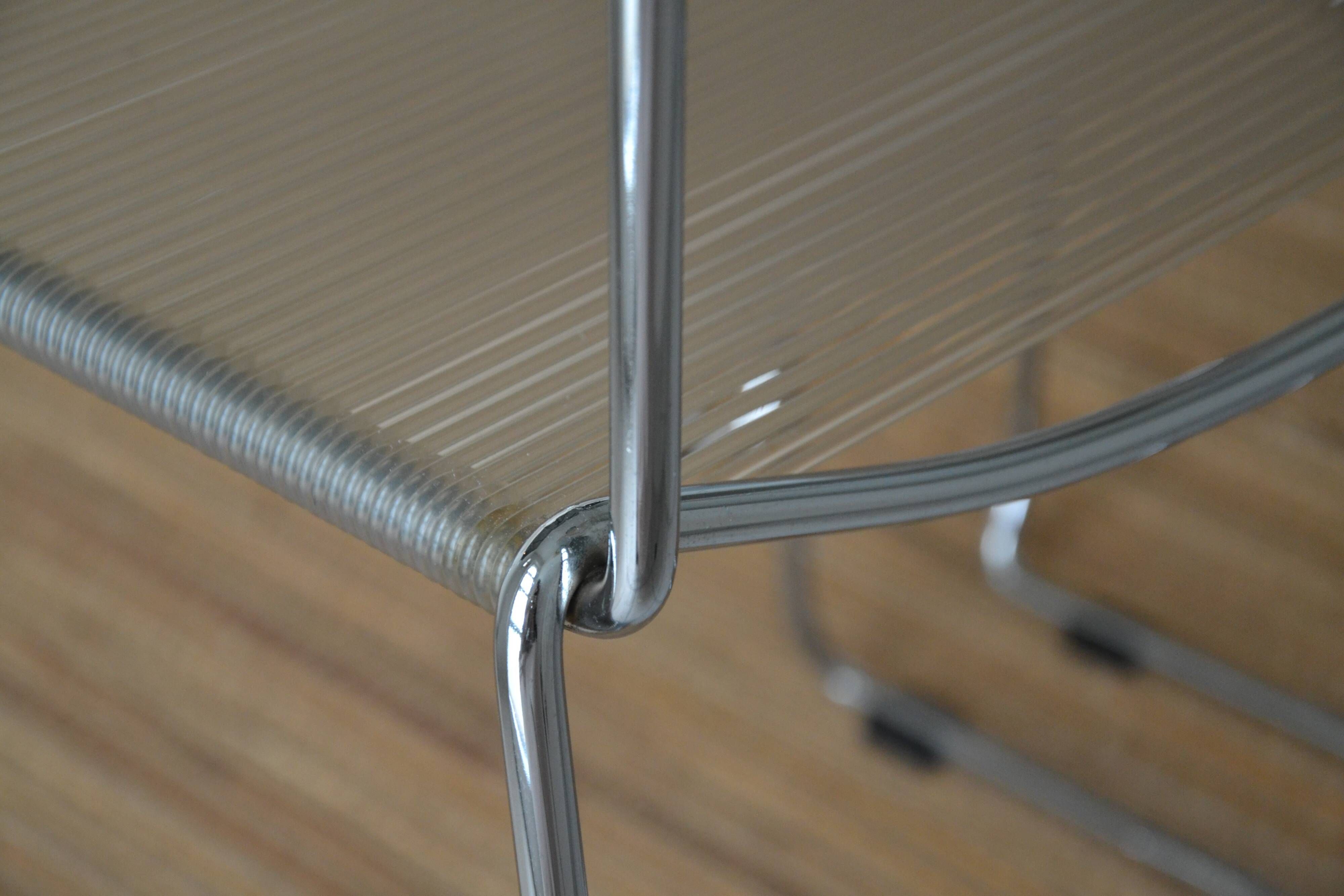 Chaises "spaghetti"  Italie Giandomenico Belotti 1979