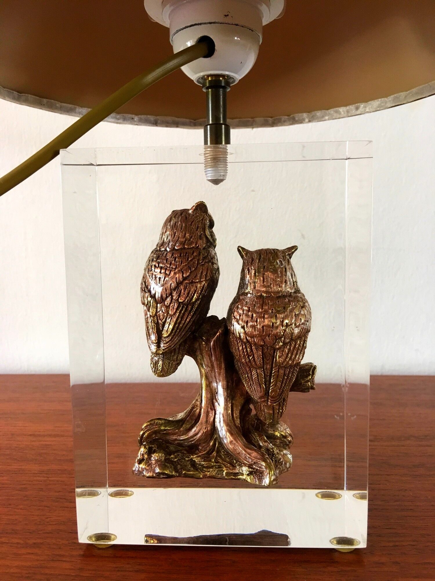Vintage lamp with owl inclusion 70
