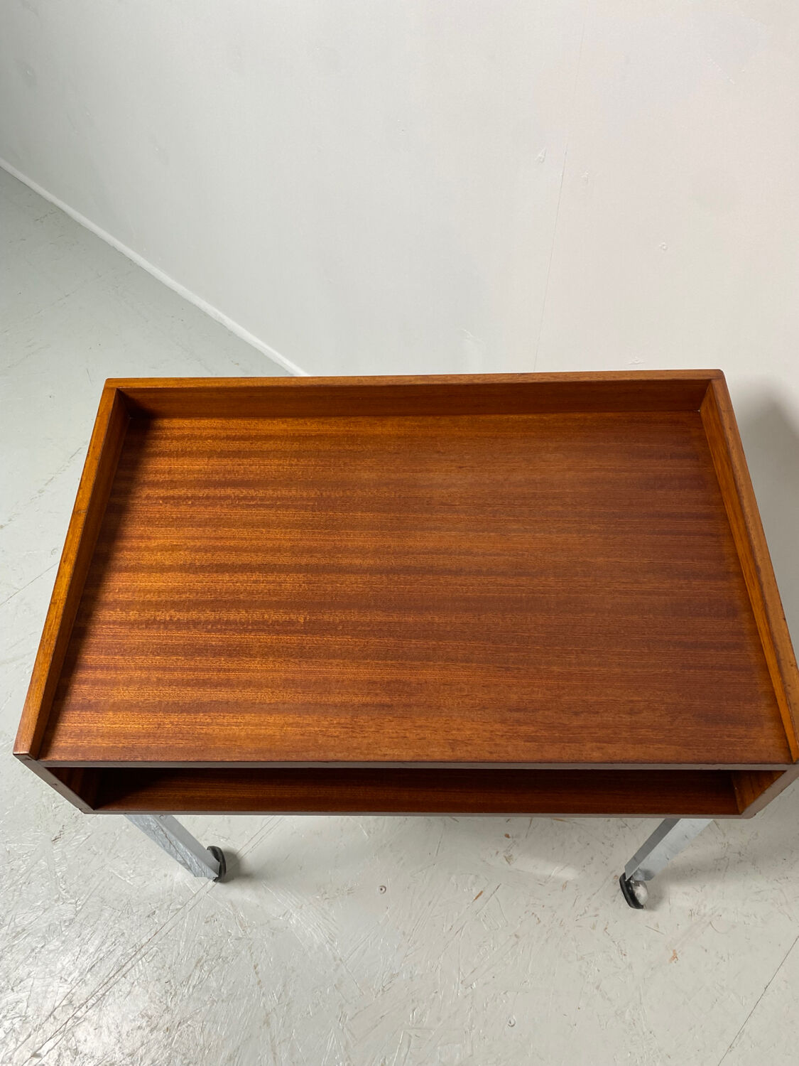 1970 vintage dessert console