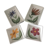 Set of 4 vintage cups