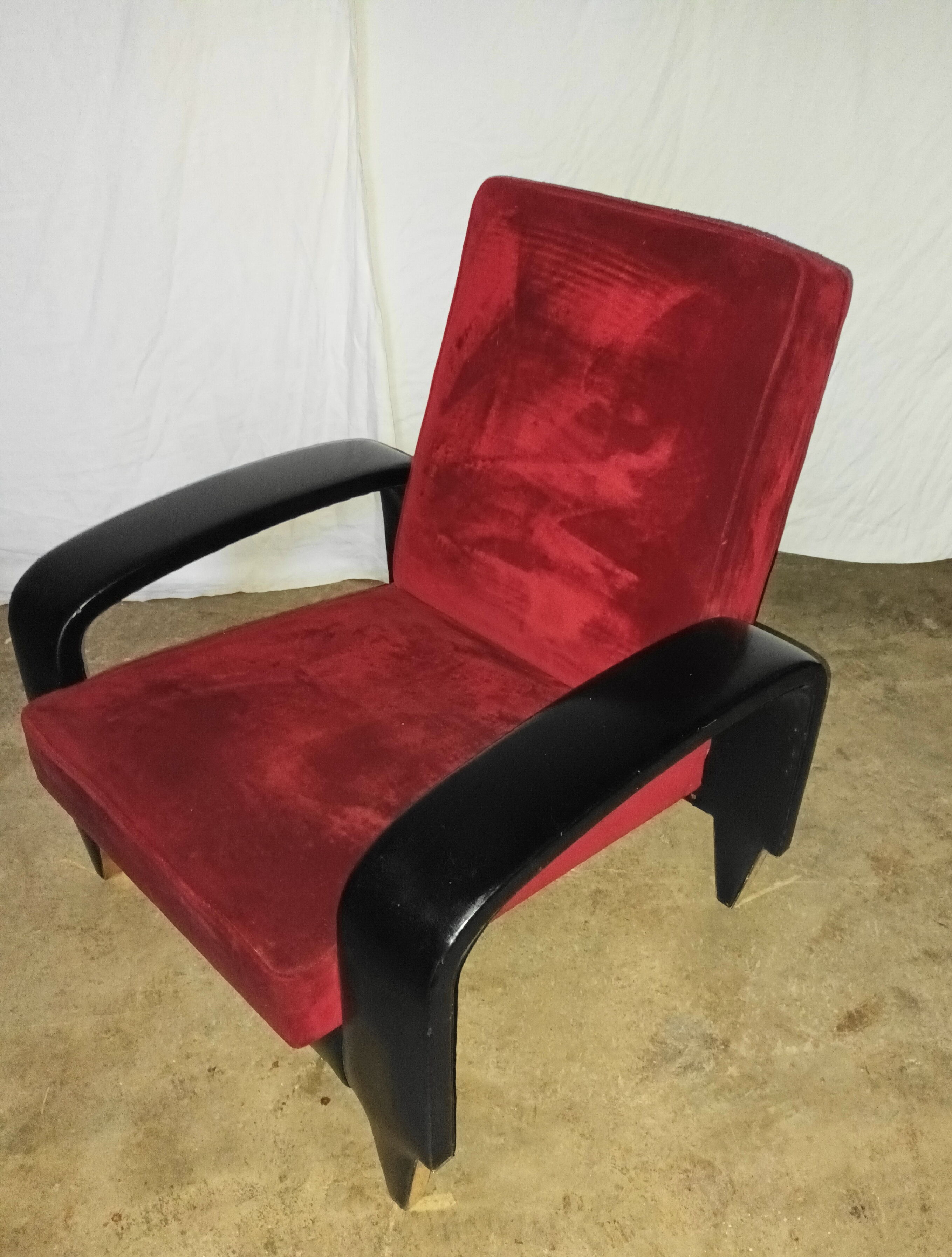 Pair of Italian club chair from the 50s