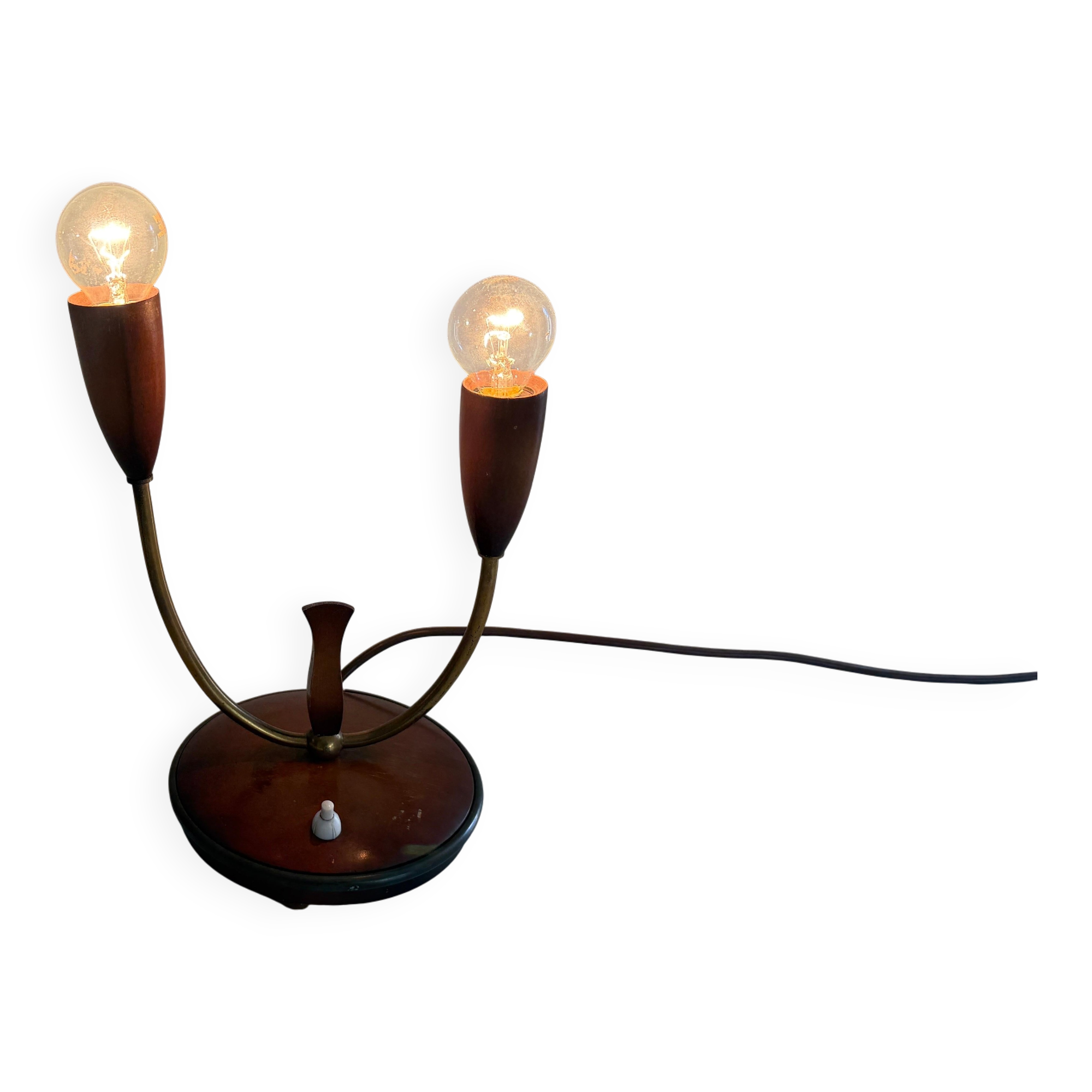 Simple double-headed table lamp in wood and brass, 1960s, Germany.