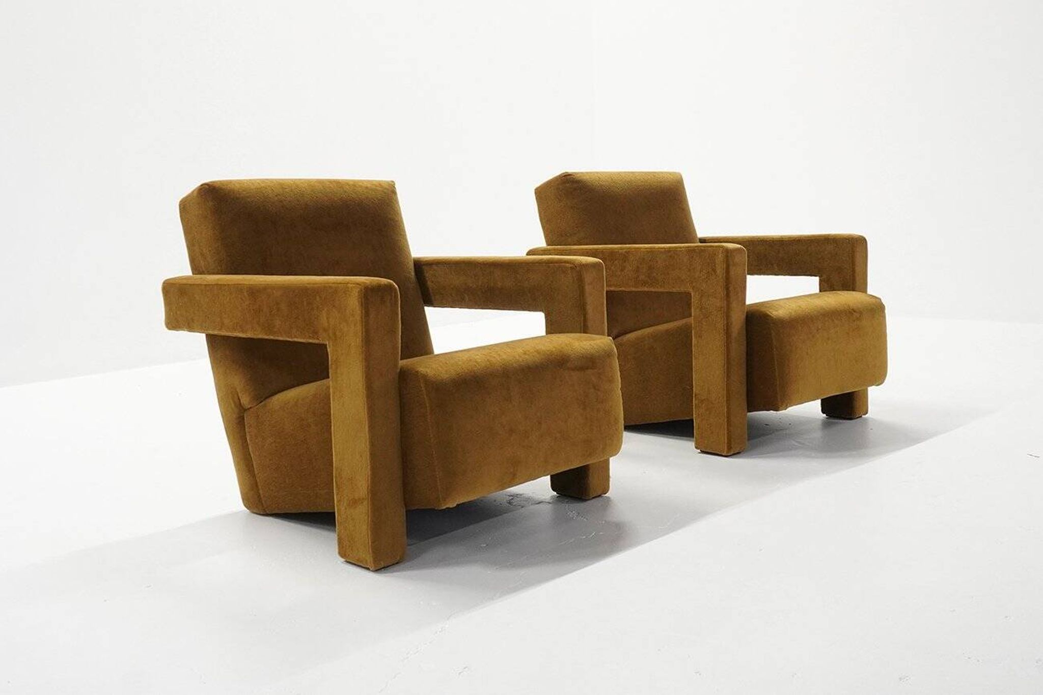 Utrecht 637 Lounge Chairs by Gerrit Rietveld for Cassina, 1990s, Set of 2