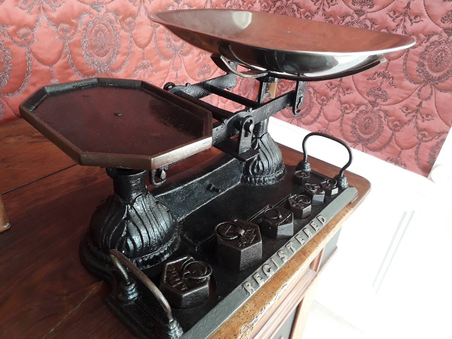 Ancient scale Registered