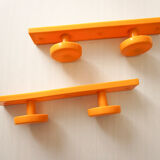 Double orange hooks 70's