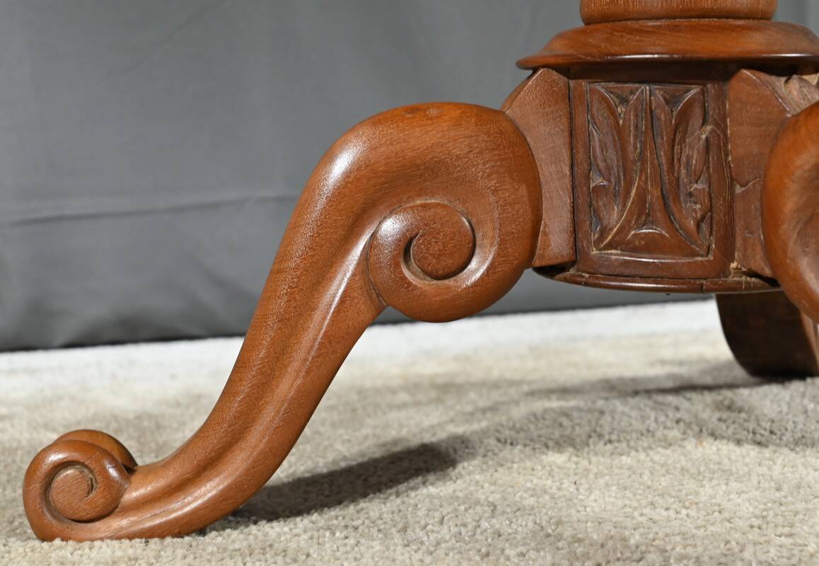 Oval Pedestal Table with Mahogany System, Louis Philippe period – 1st part 19th century