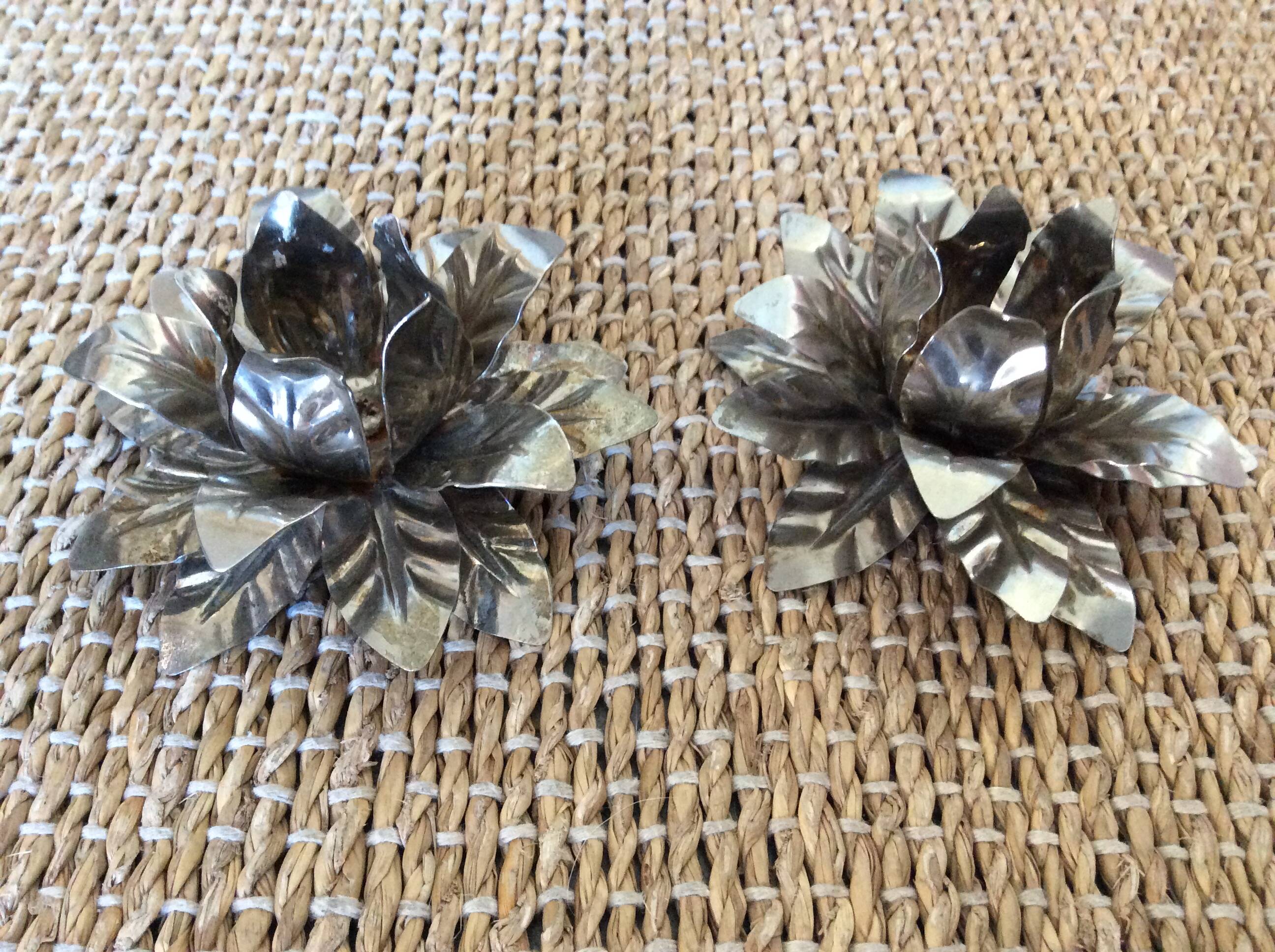 Metal flower candle holders