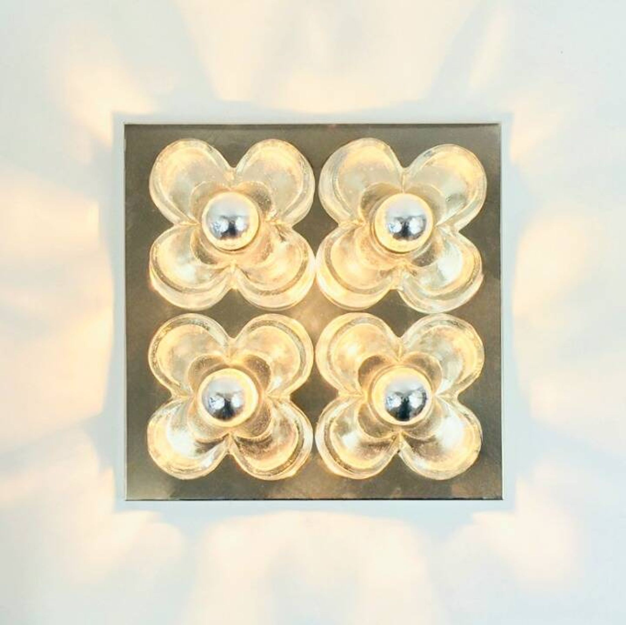 XL Mid Century floral wall light in glass and chrome by Sische, 1960s.