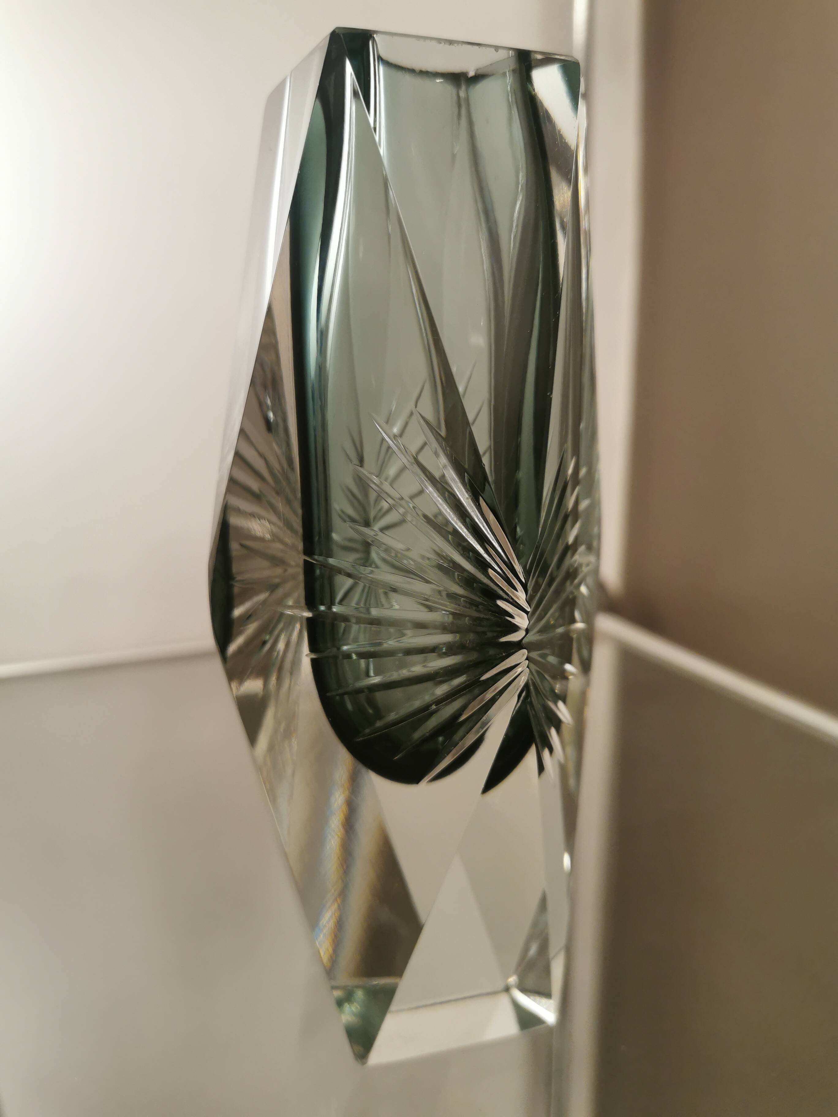 Vase en verre de Murano Sommerso vintage