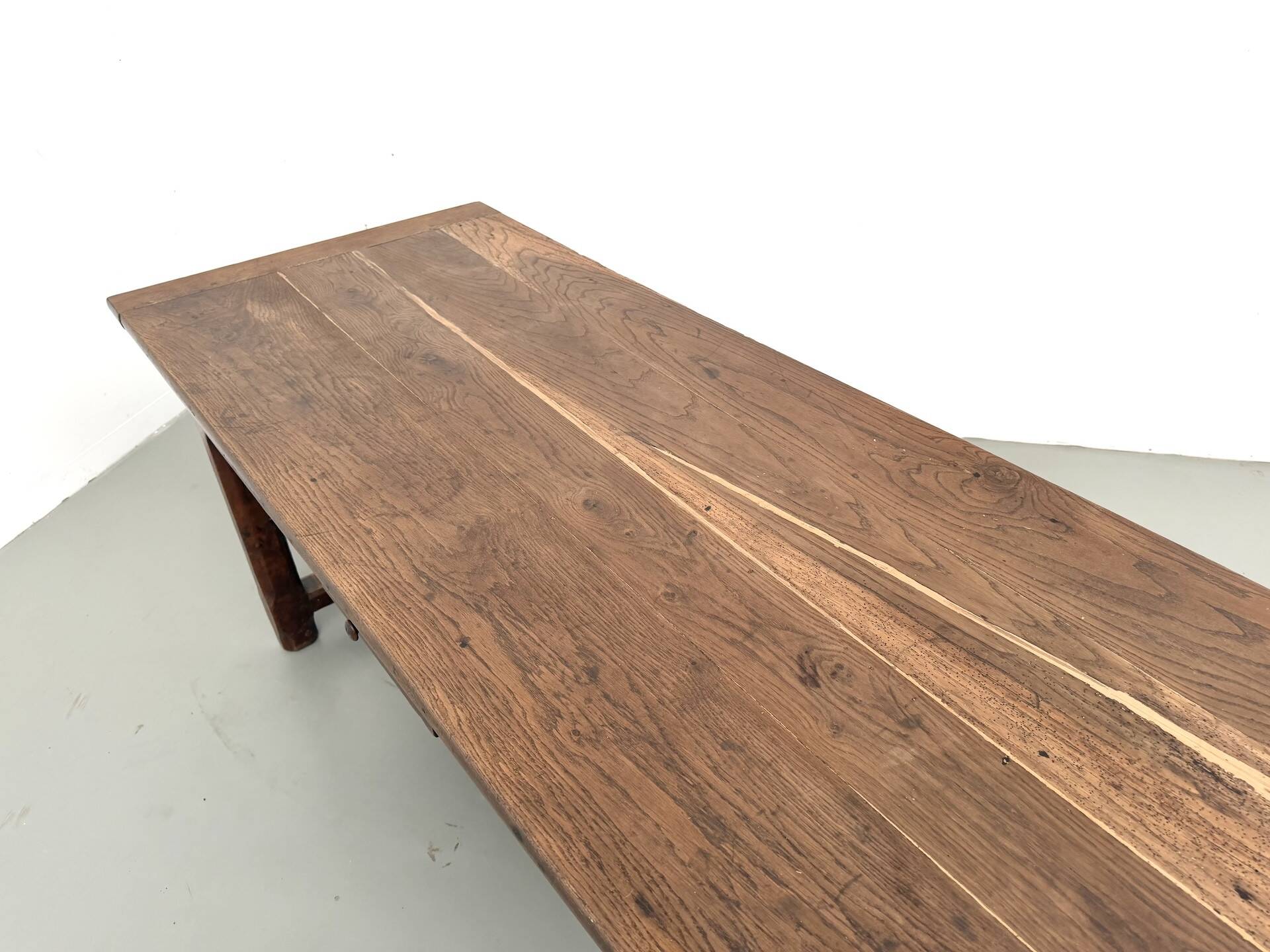 Farmhouse table, solid oak, 20th century.