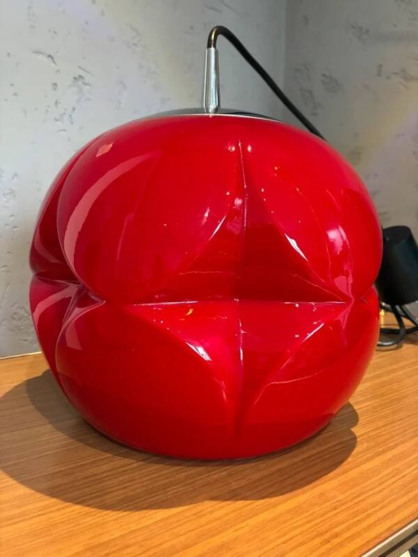 Lampe pendentif rétro rouge vintage – Peill & Putzler années 1970