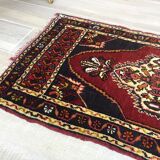 Pure wool oriental carpet 112 x 62cm