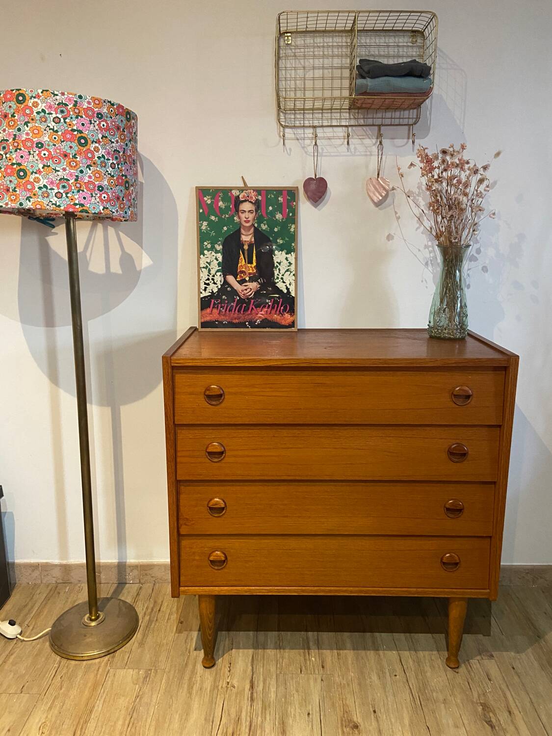 Vintage wooden chest of drawers