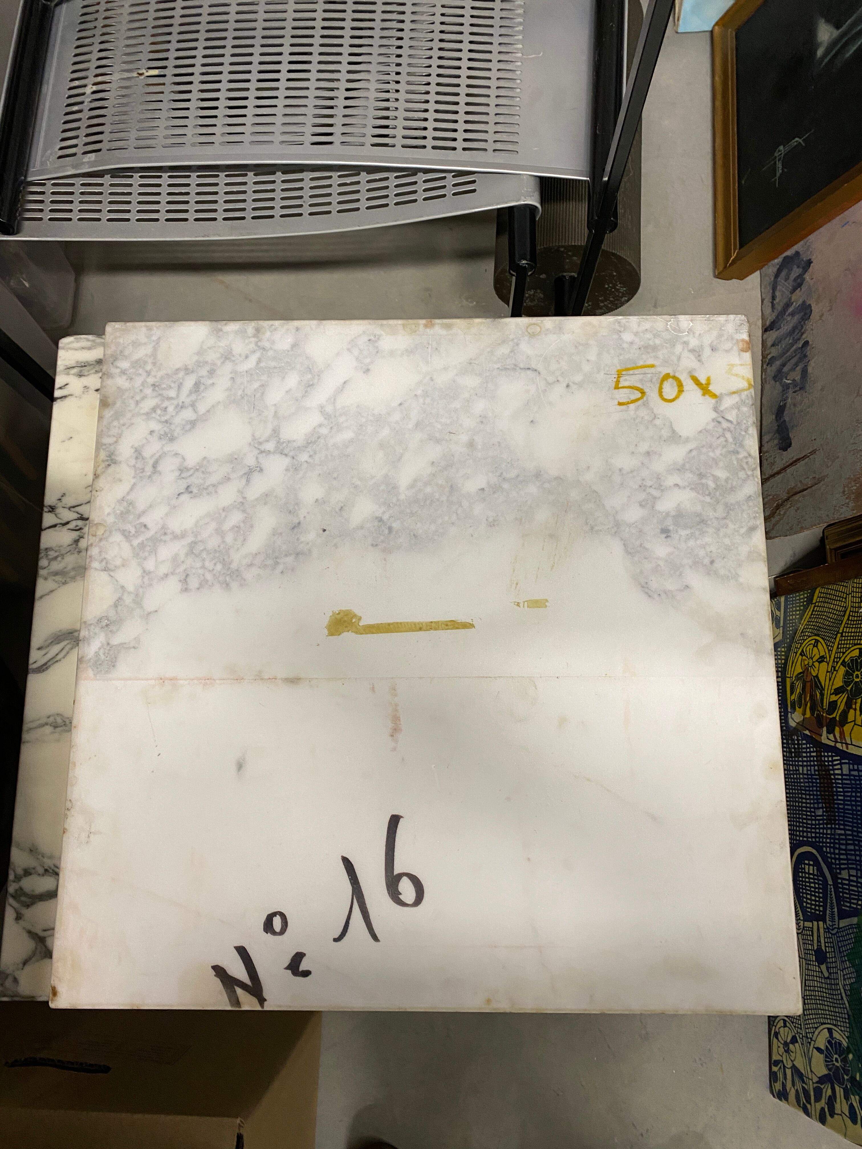 Pair of white marble coffee tables Florence Knoll