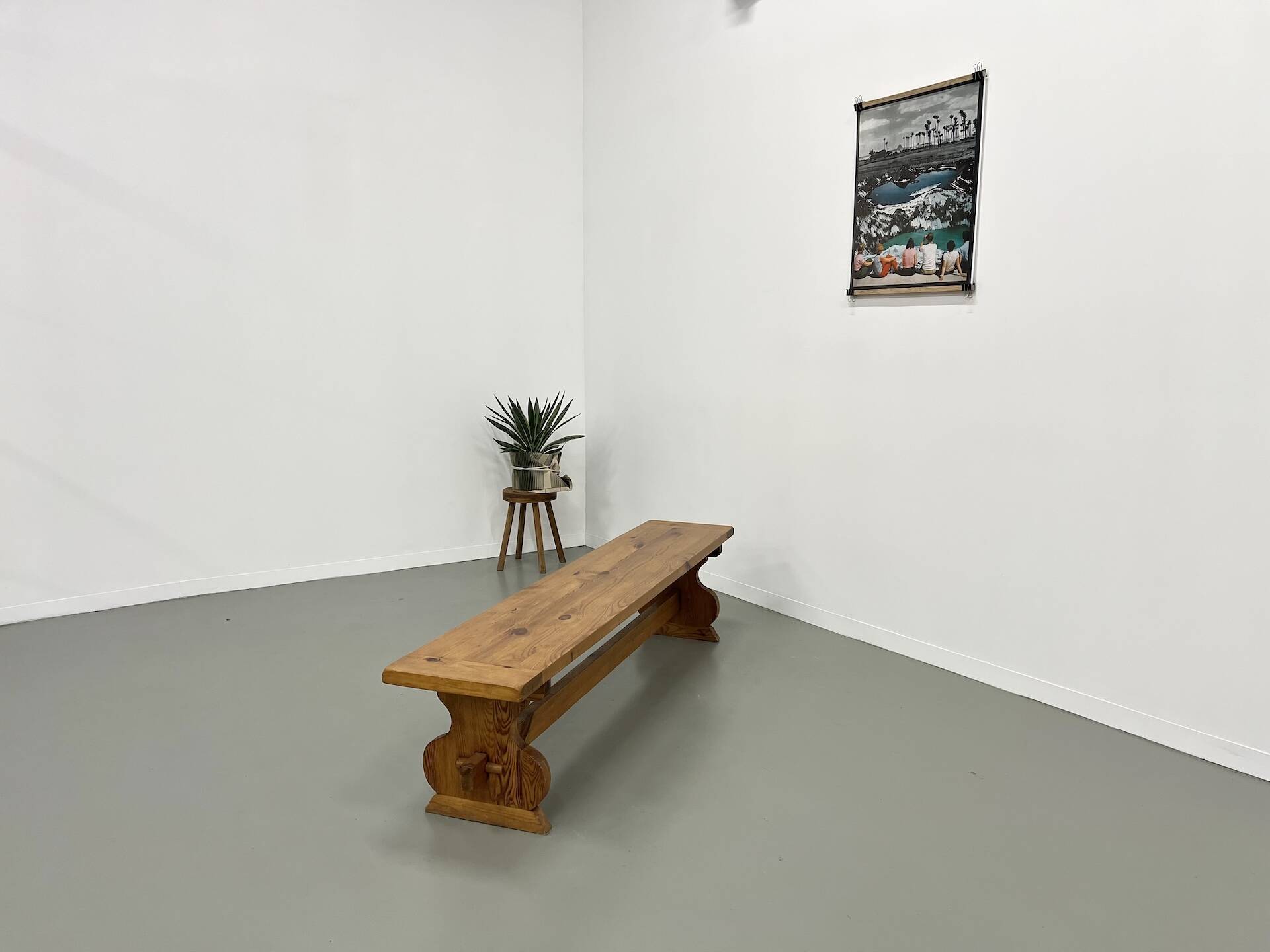 Banc in pine, France, 1970
