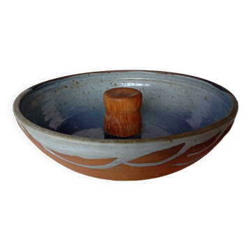 Handcrafted stoneware cup
