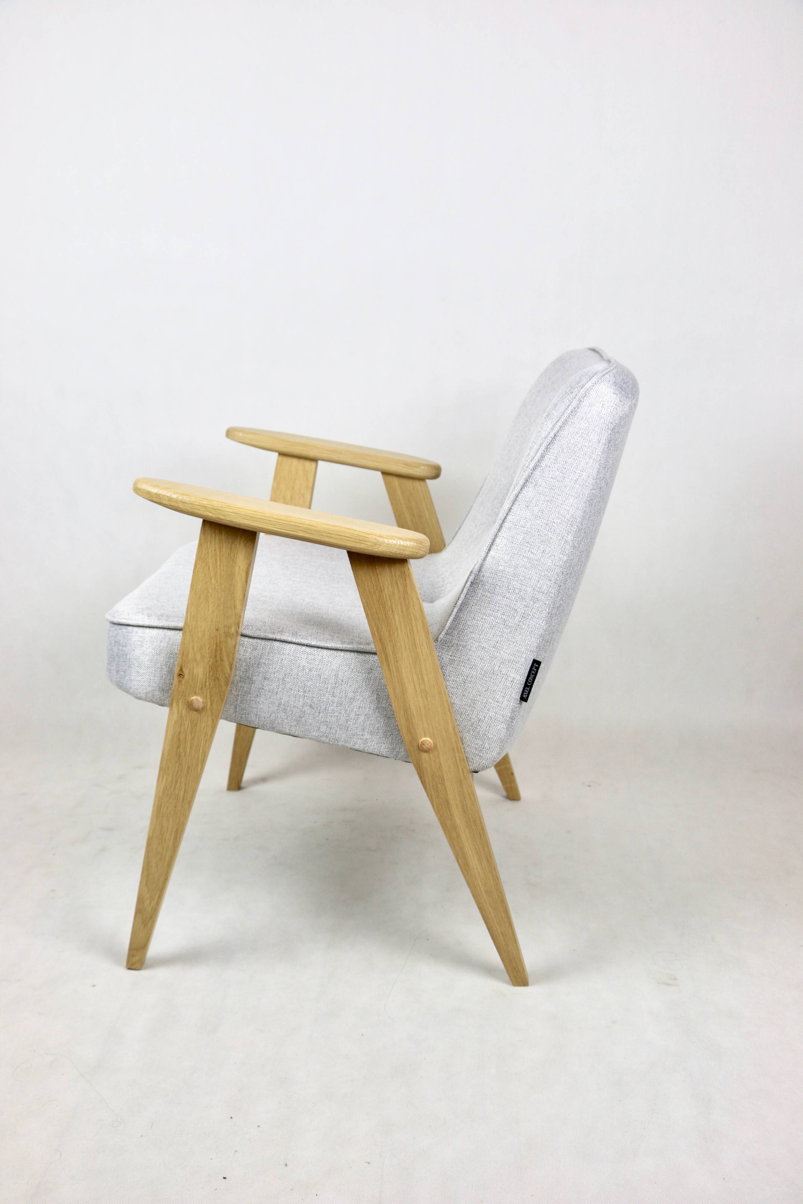 Fauteuil Modèle 366 Bouclé Beige par Józef Chierowski, 1970s