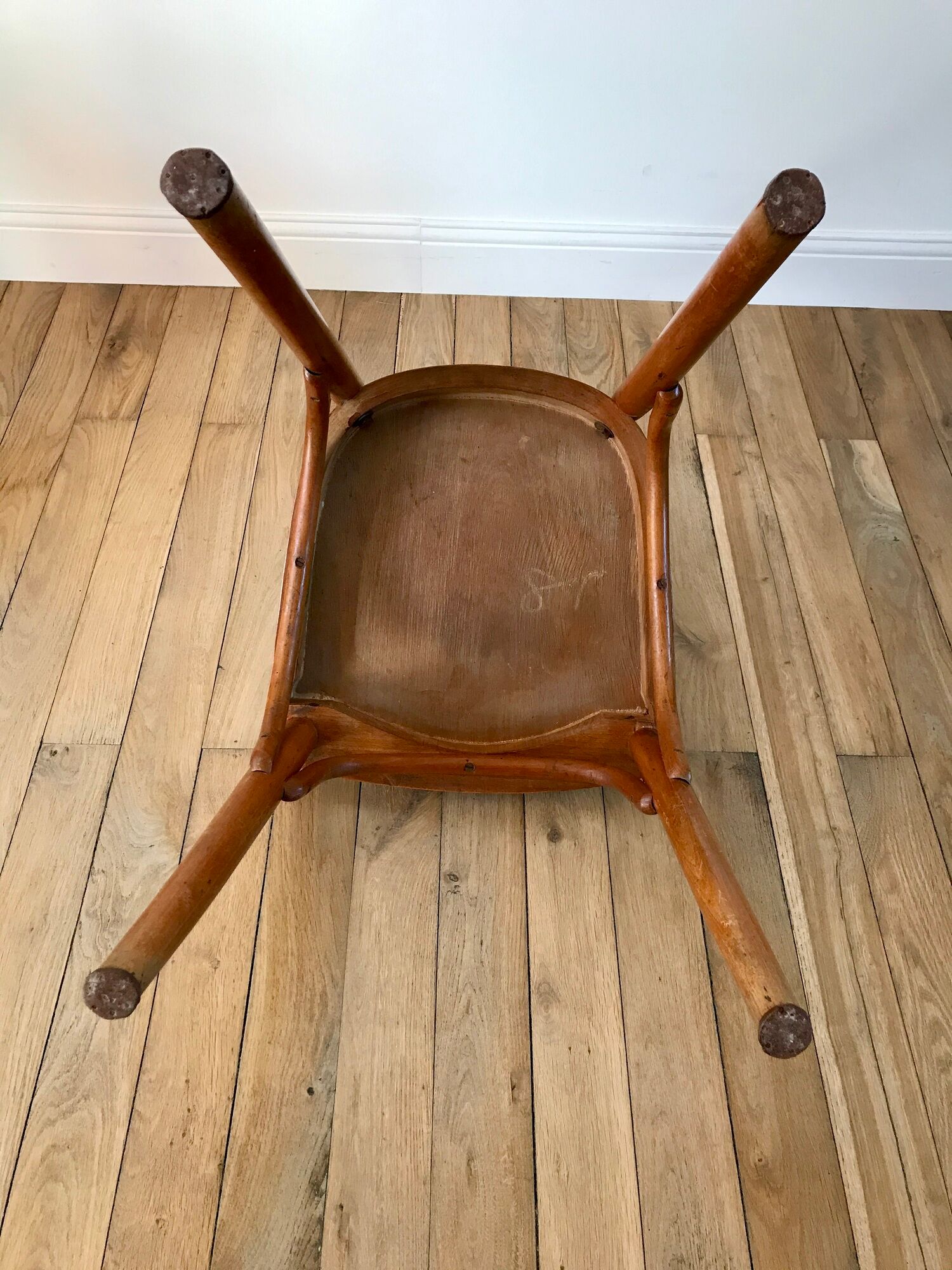 Thonet bistro chair in curved wood early twentieth century