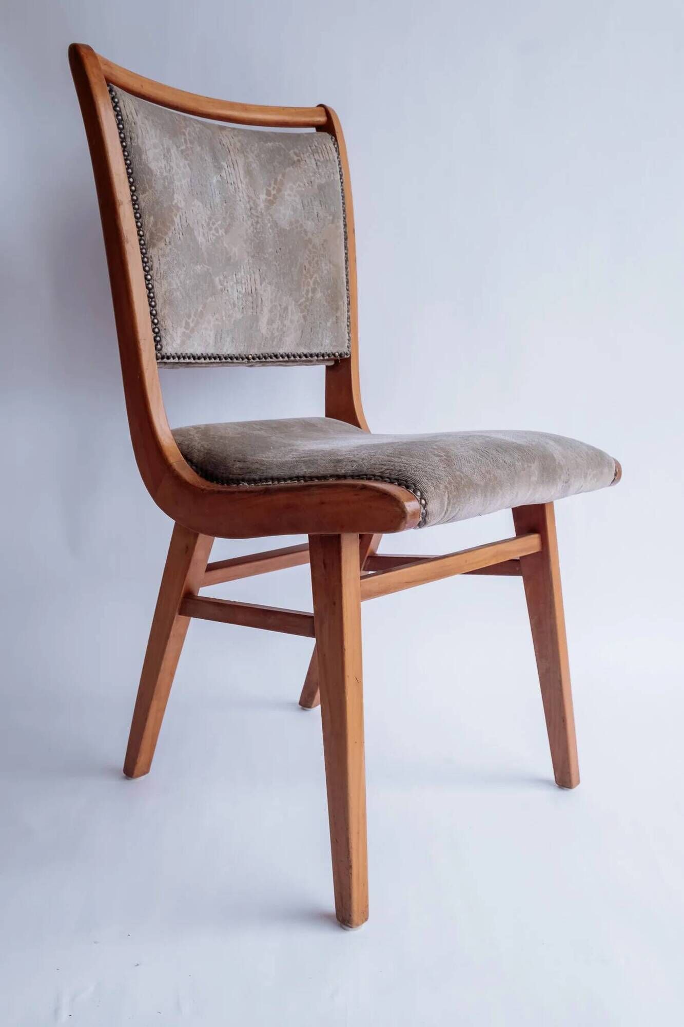Set of 4 vintage wooden dining chairs