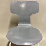 “arne jacobsen” children’s model chair.