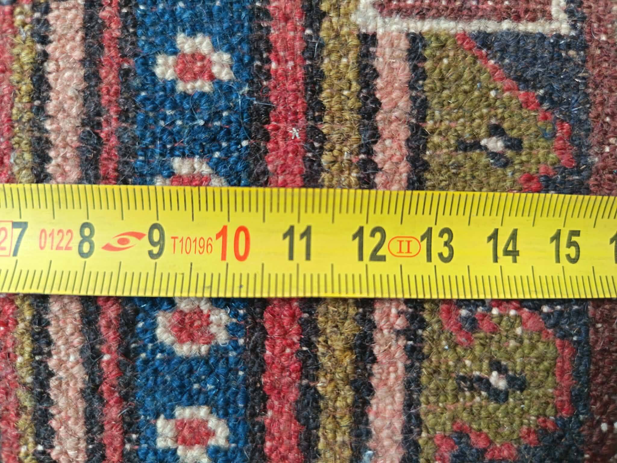 Handmade Koliaï Persian carpet