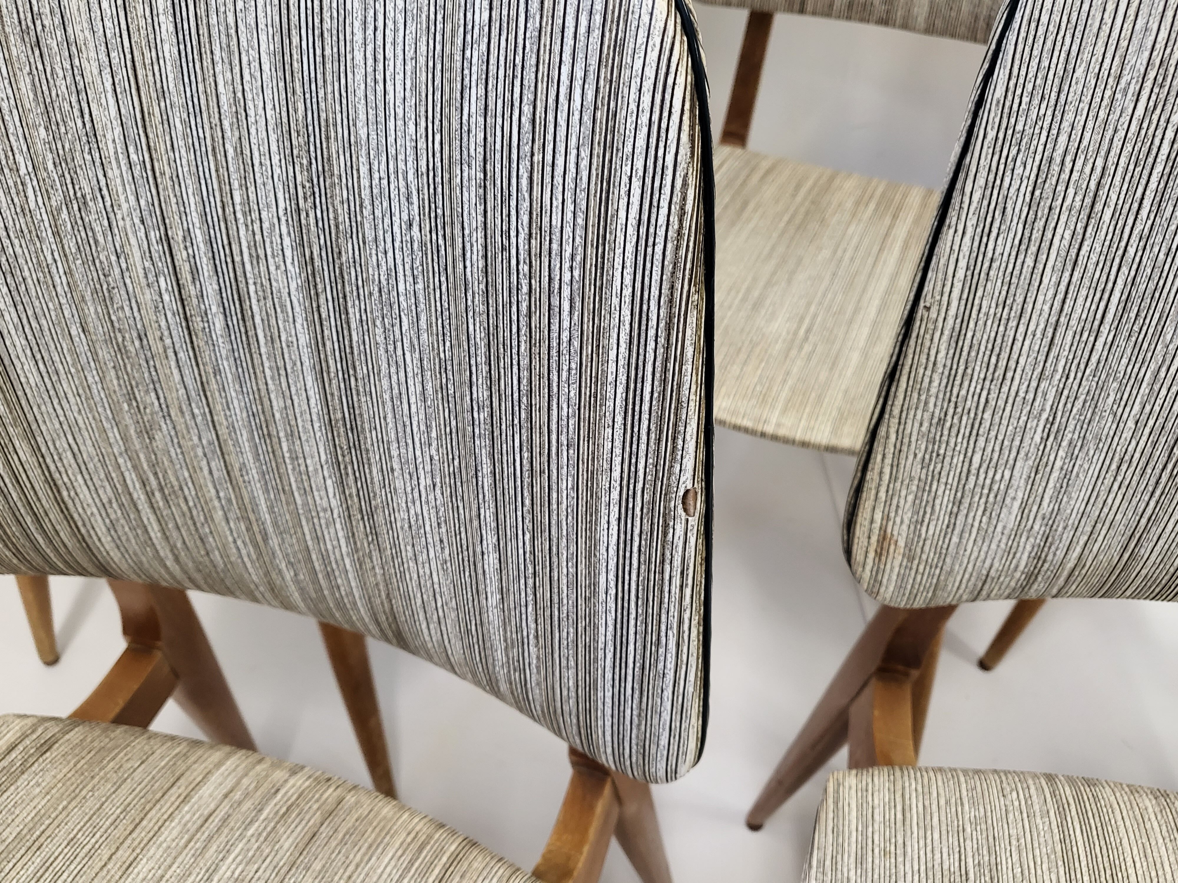 Suite of 6 vintage chairs 1950