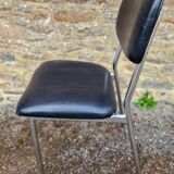 Vintage office chair in black skai