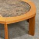 Table basse hexagonale en céramique plateau marbre