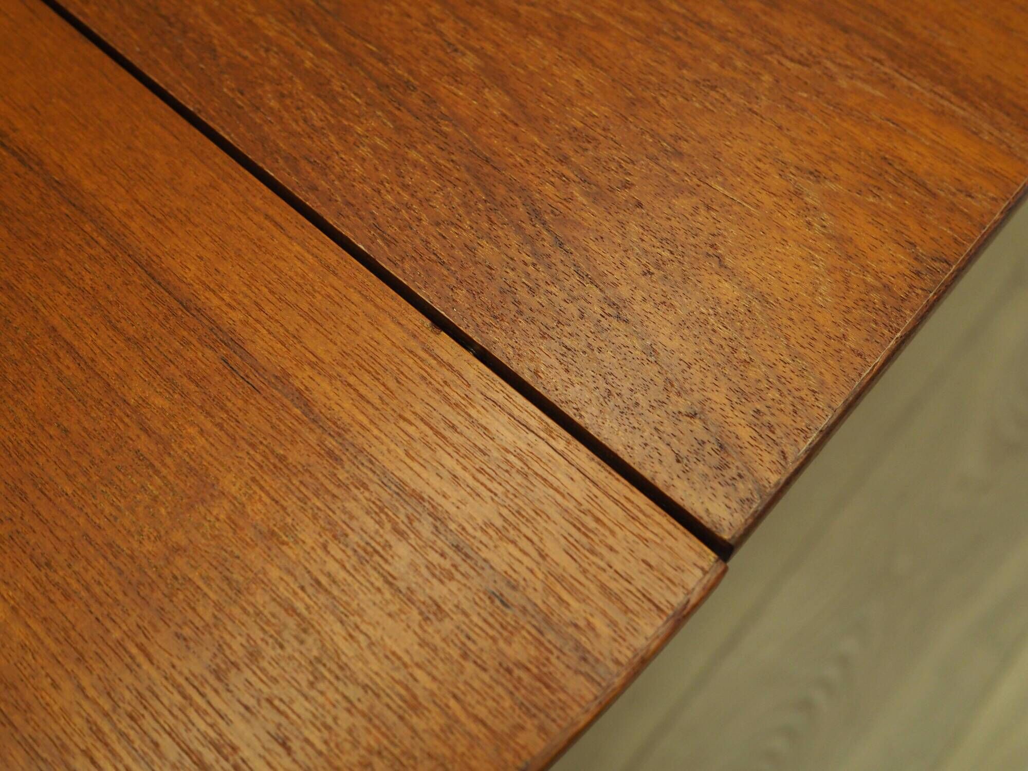 Round teak table, Danish design, 1970s, production: Denmark