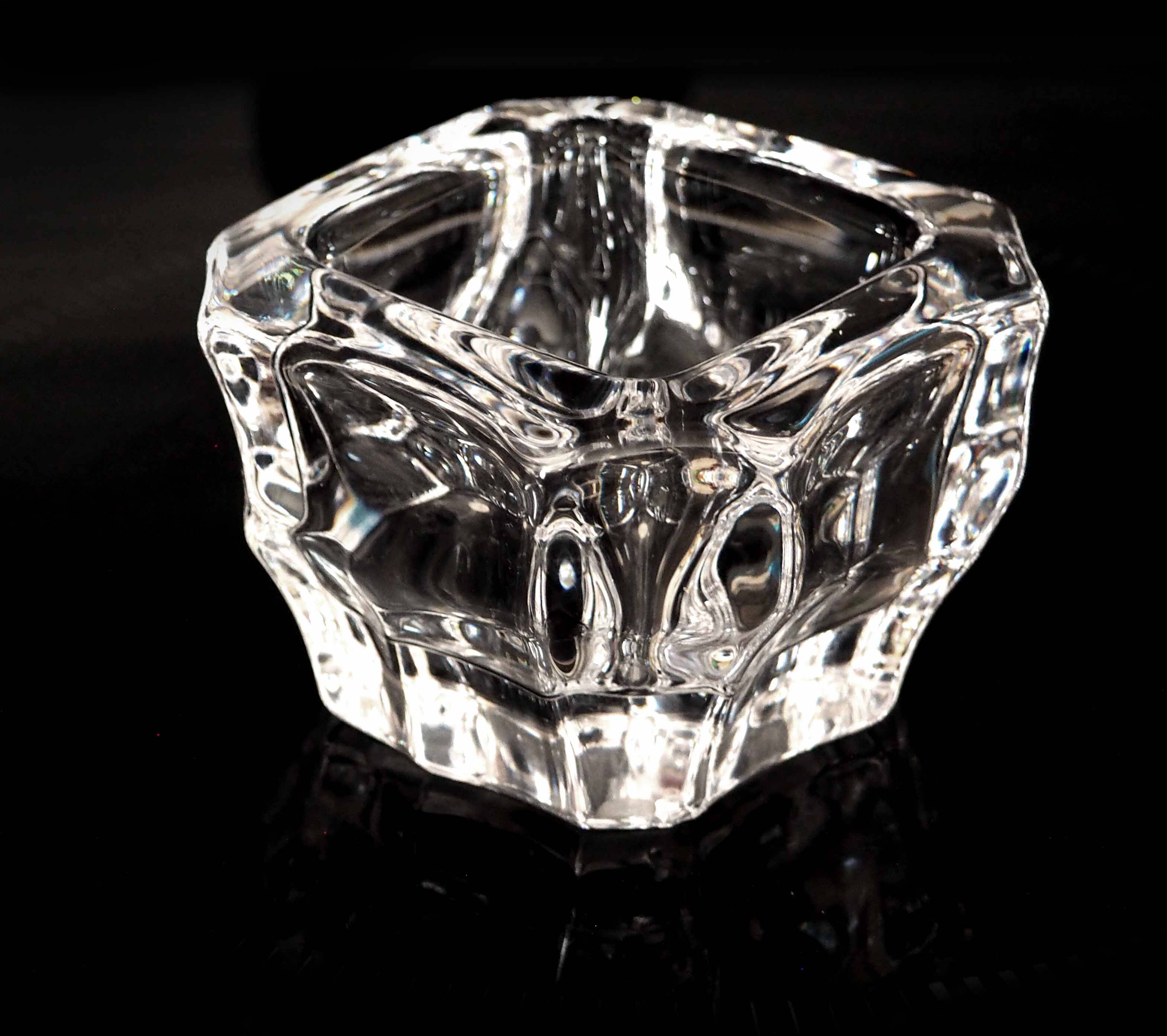 Vannes crystal ashtray