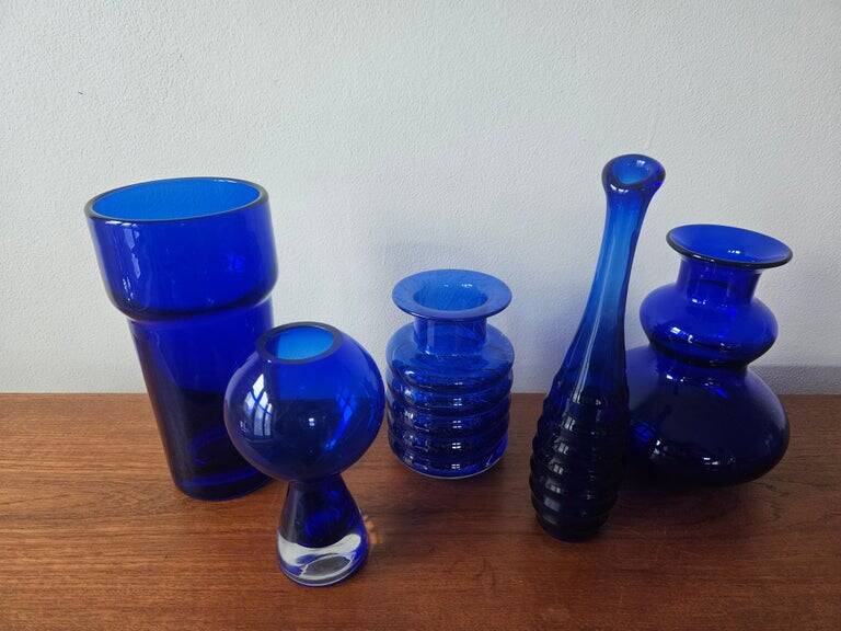 Set of five mid-century cobalt glass vases, Harzkristall, Marita Voigt, 1970