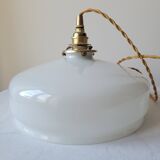 White opaline suspension