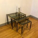 Nesting table