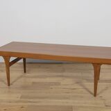 Table basse en teck du milieu du siècle par Johannes Andersen pour CFC Silkeborg, Danemark