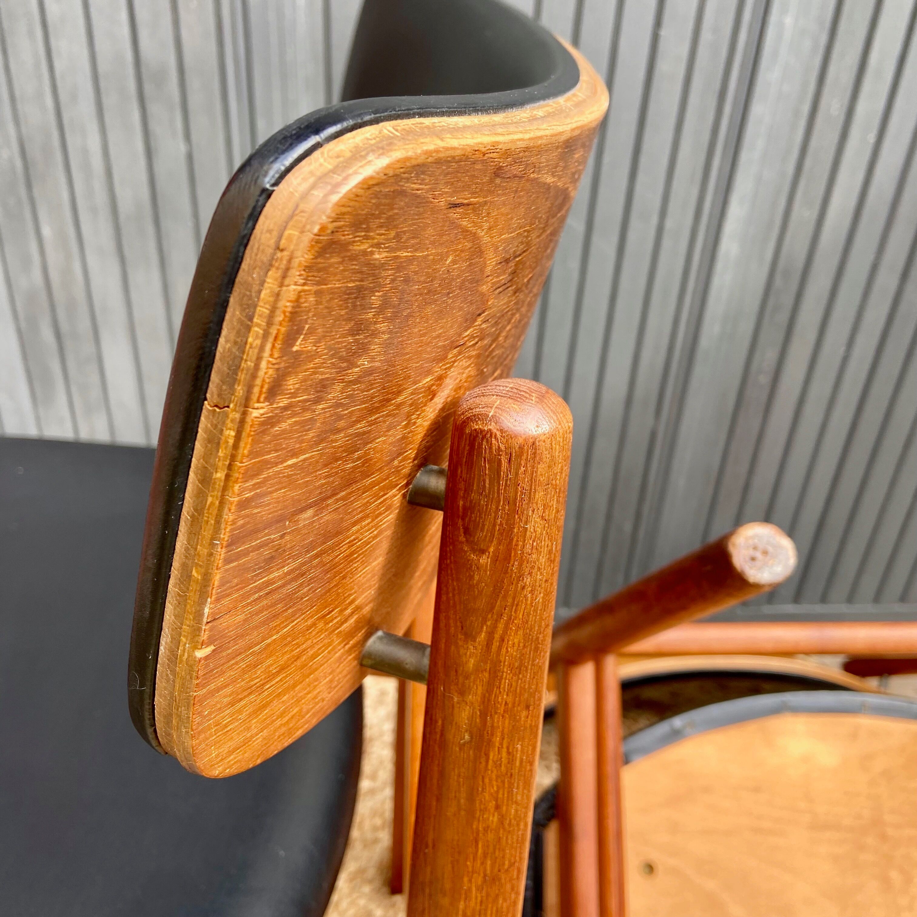 Ensemble de 2 chaises scandinaves