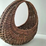 Panier ancien pour poupée.