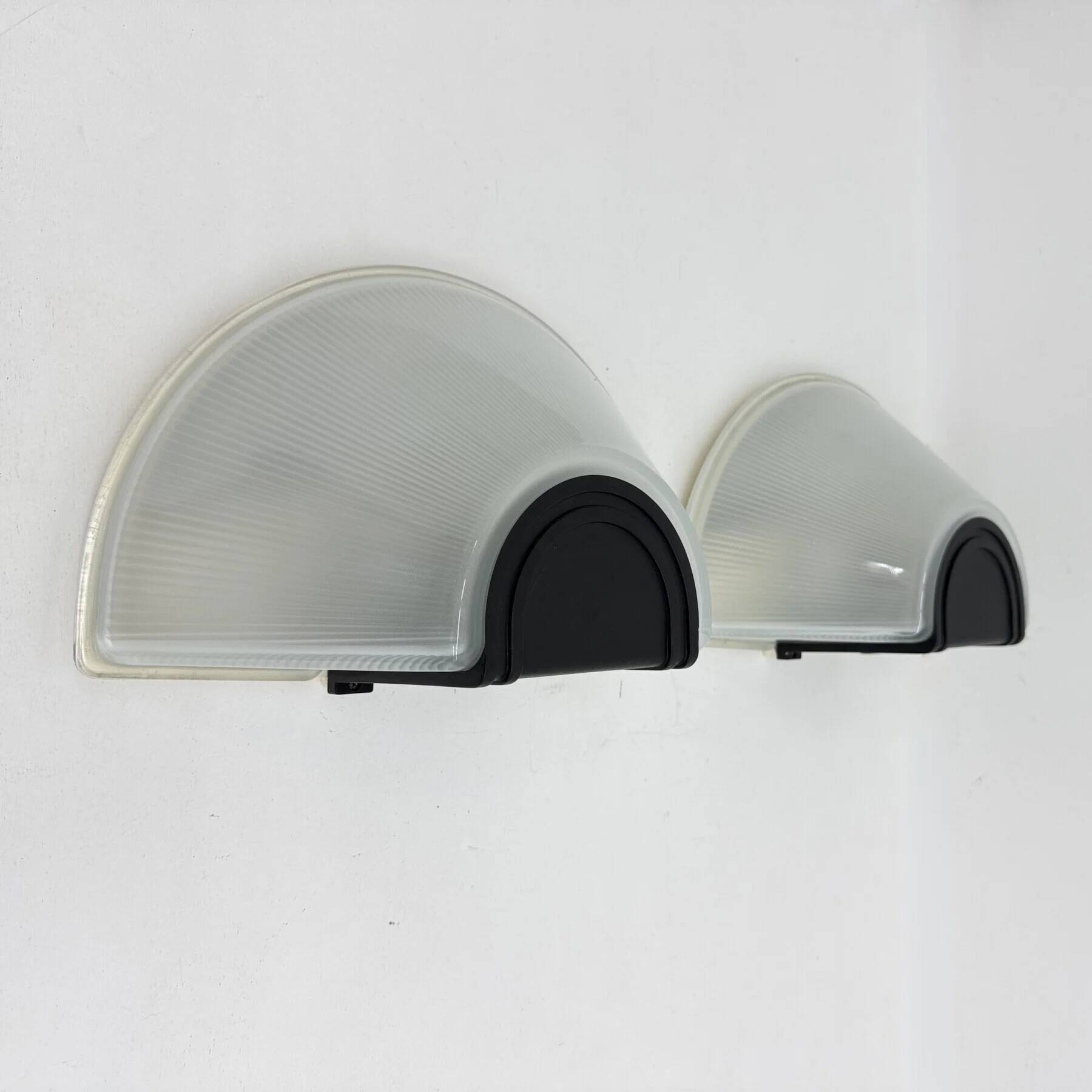 Set of 2 glass Prisma wall lamps MEGA, 1980s, Italy