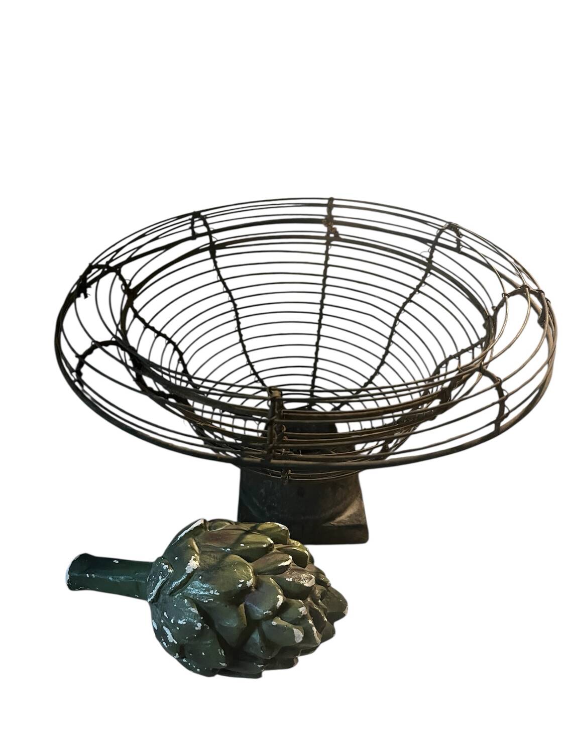 Fruit basket from the late 19th century