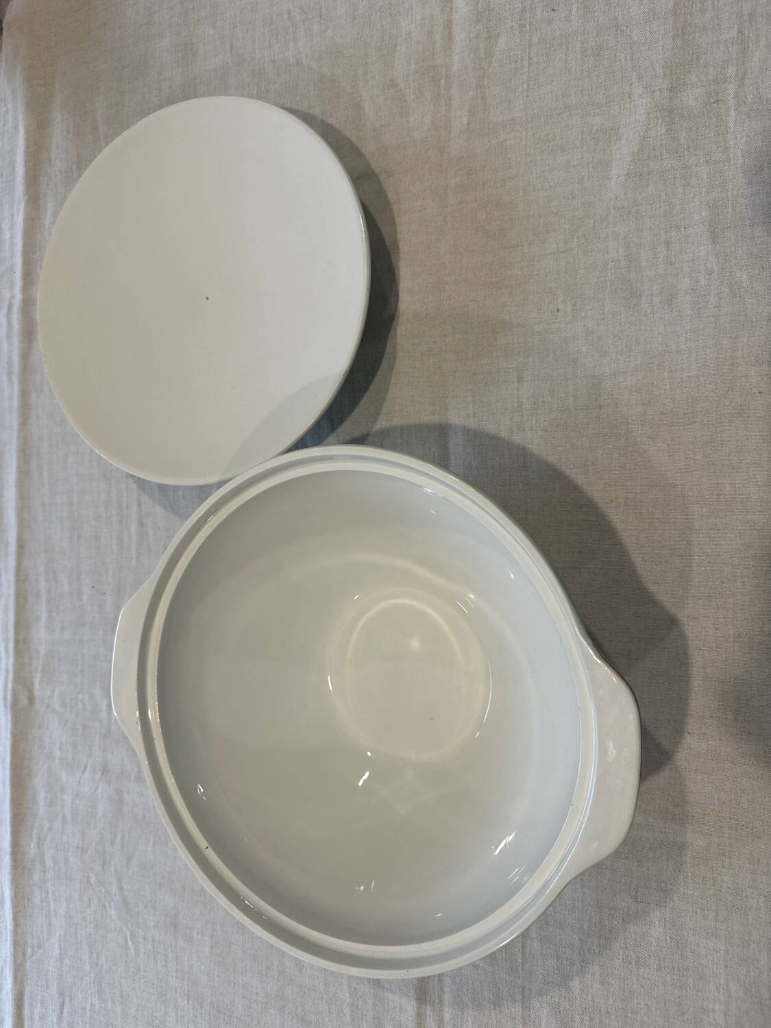 Badonviller soup tureen with birds