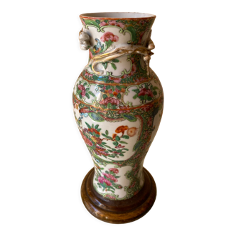 Vase chinois en porcelaine