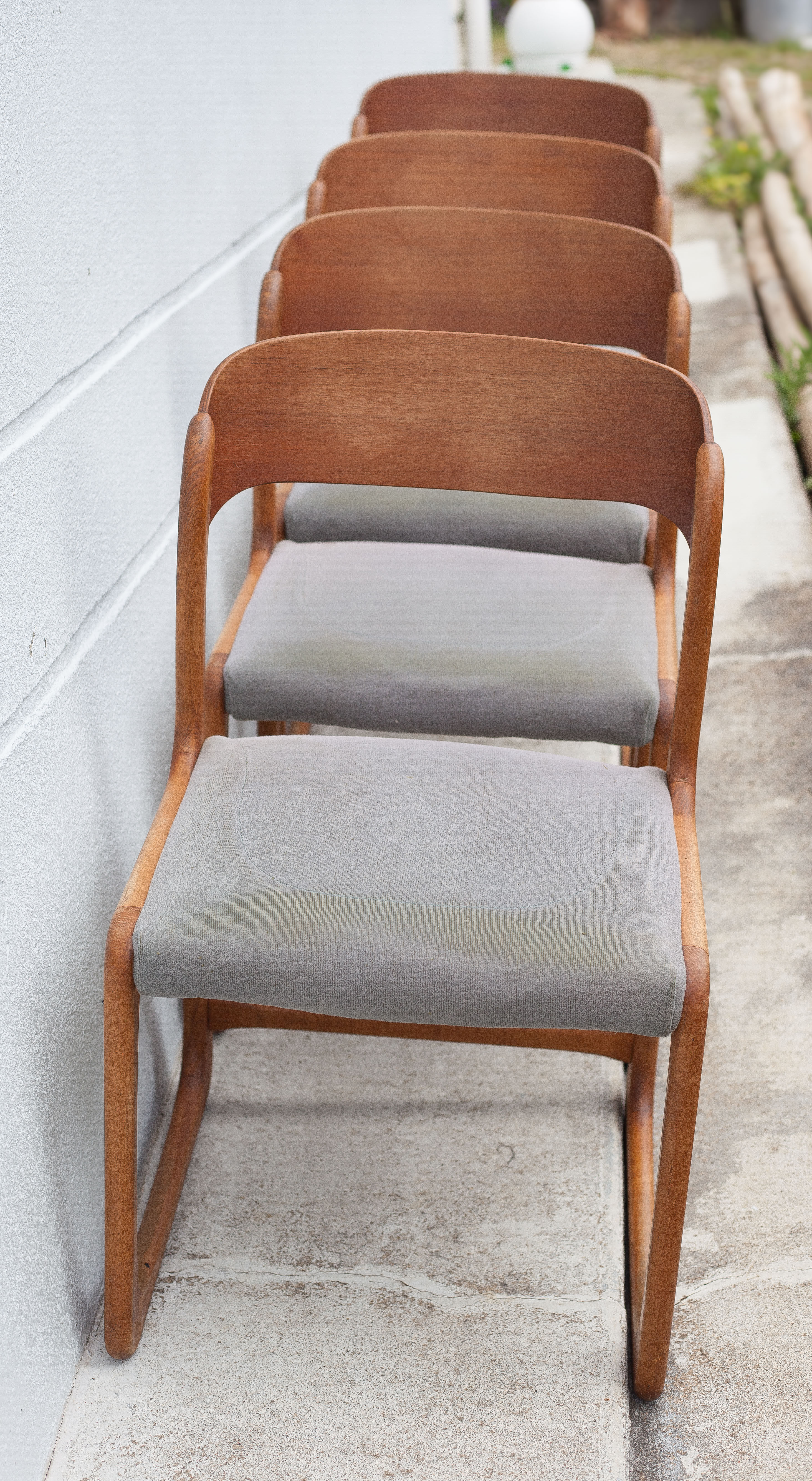 Lot 4 chairs Baumann model Sled sled, wooden chair, Scandinavian design chair, 60s