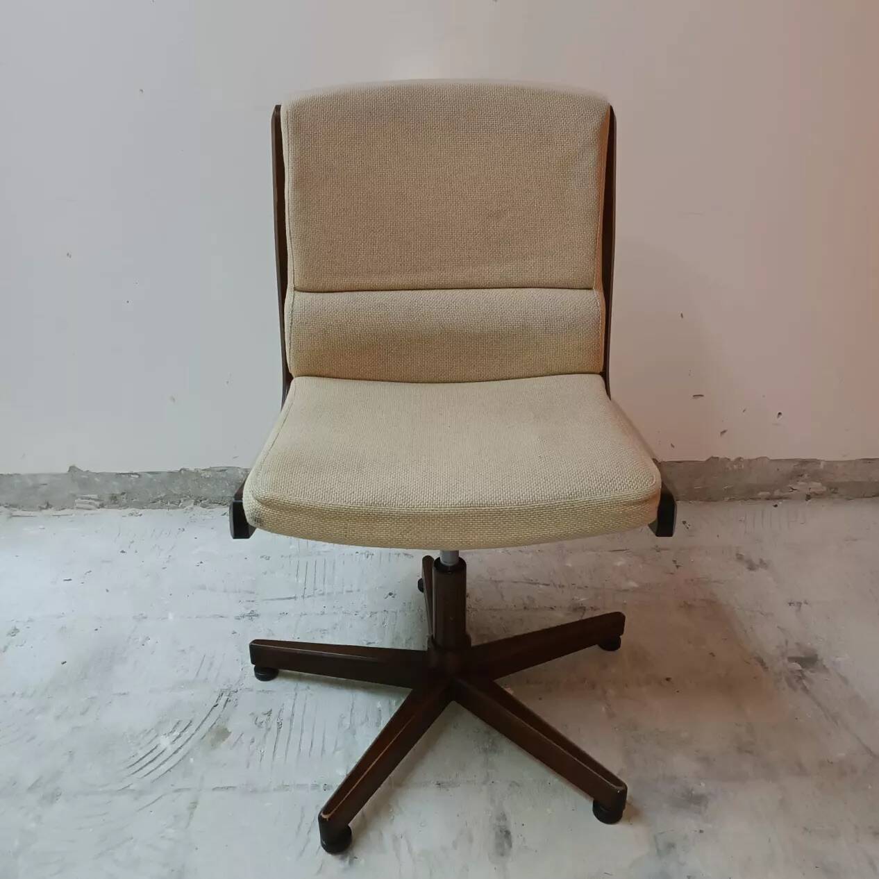 vintage swivel wooden office chair from the 70s
