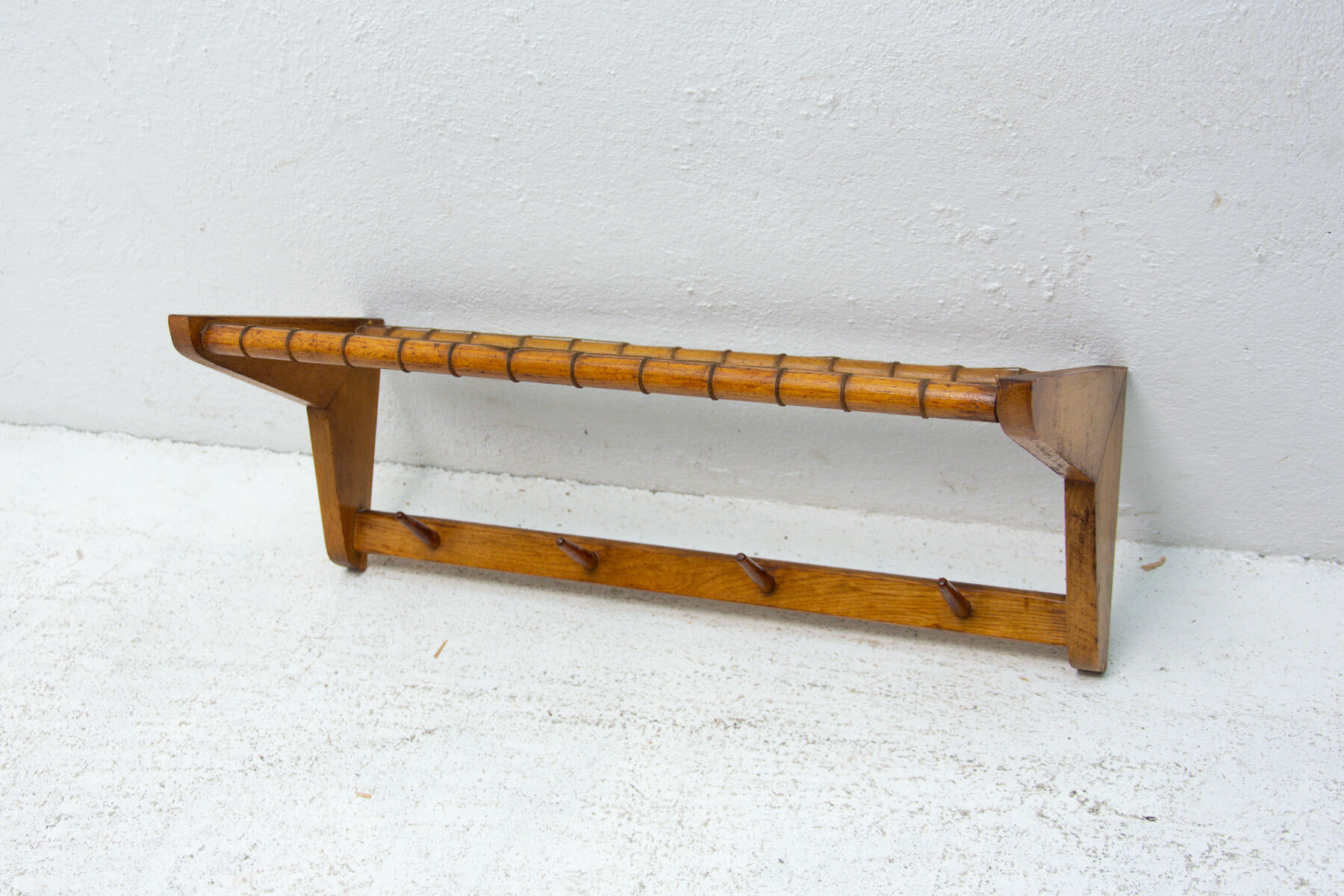 Mid century wall shelf by Krásná Jizba, Czechoslovakia, 1960´s