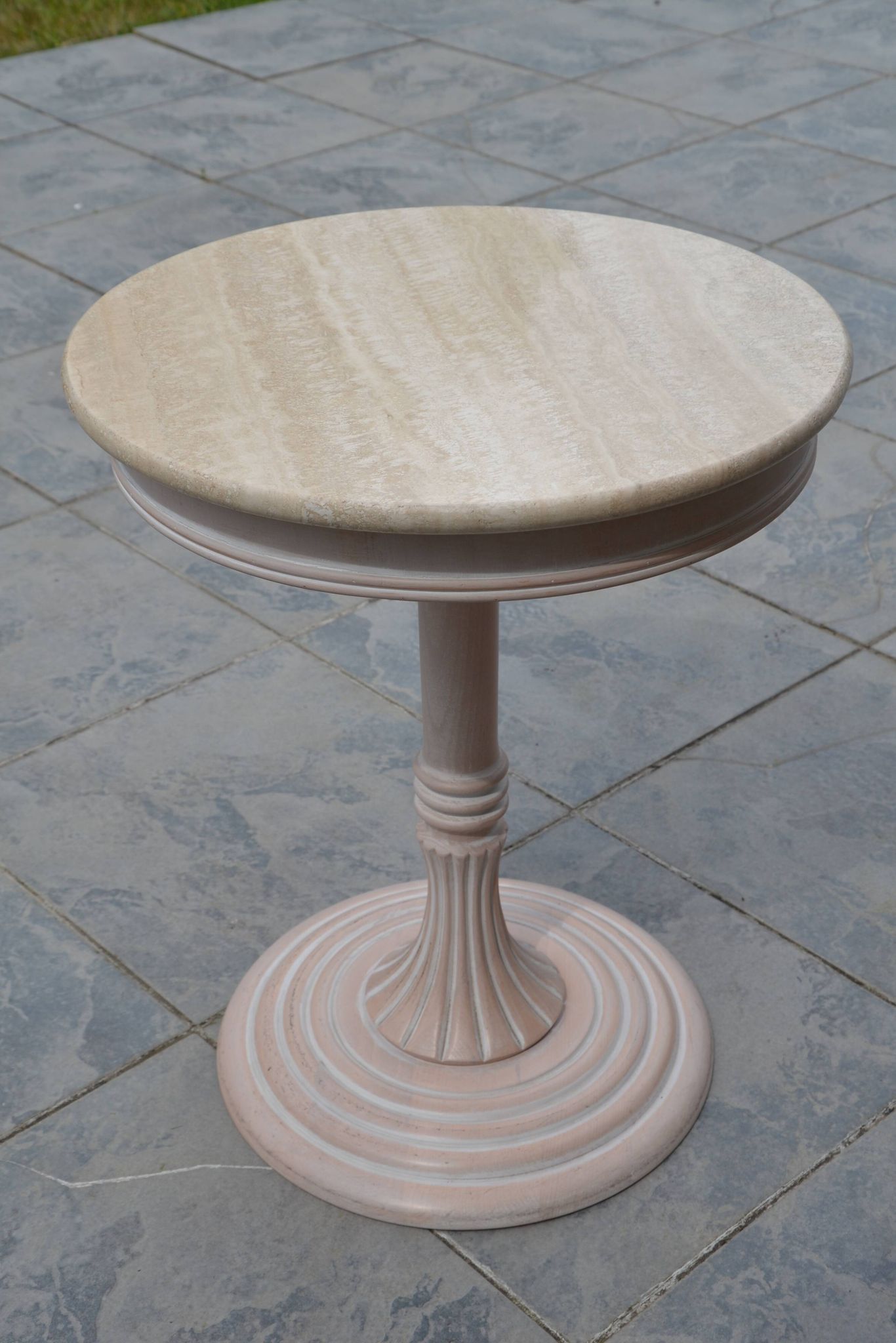 Petite table basse ronde travertin/bout de canapé années 80/90