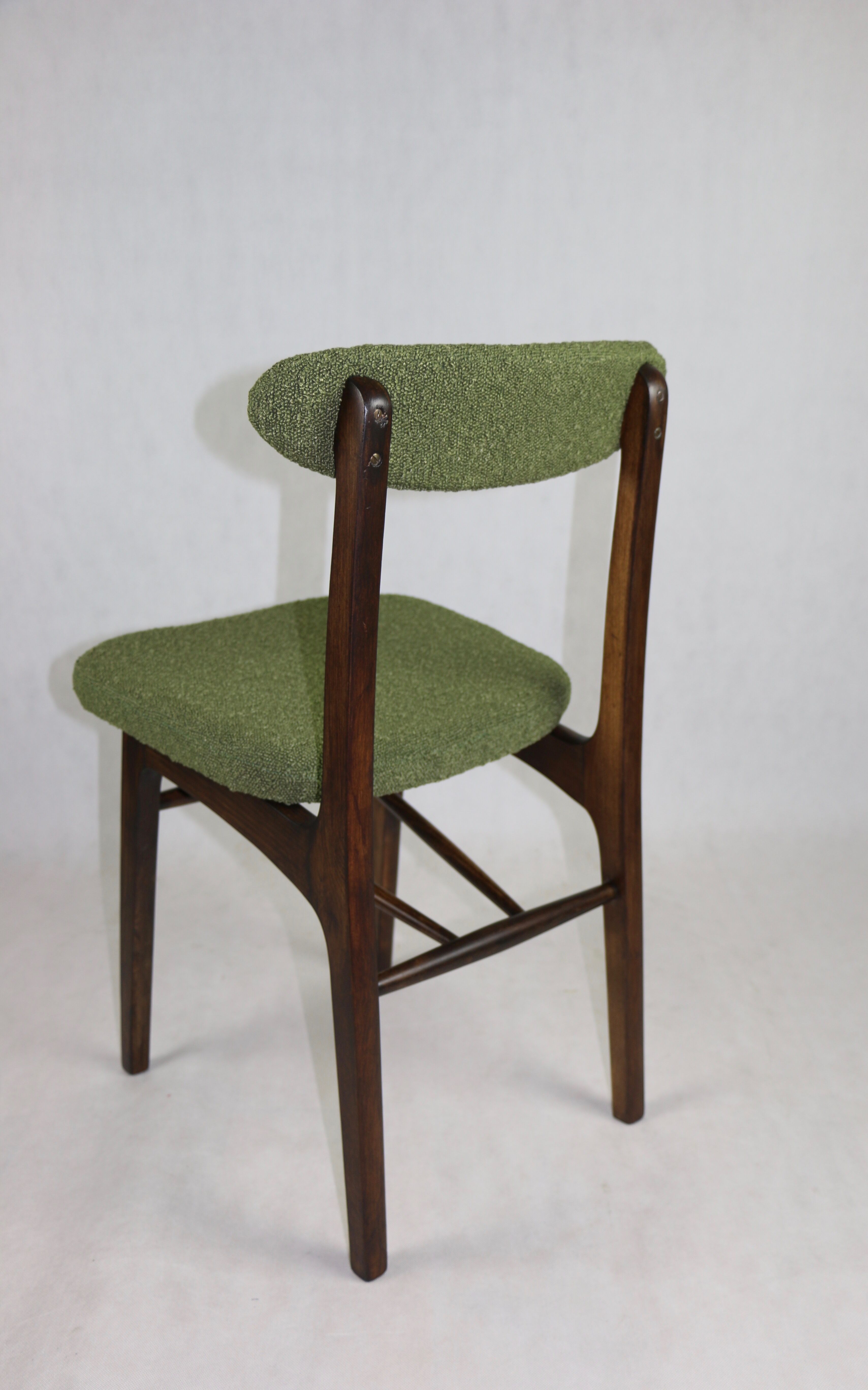 Green olive boucle dining chair from rajmund halas, 1970s,